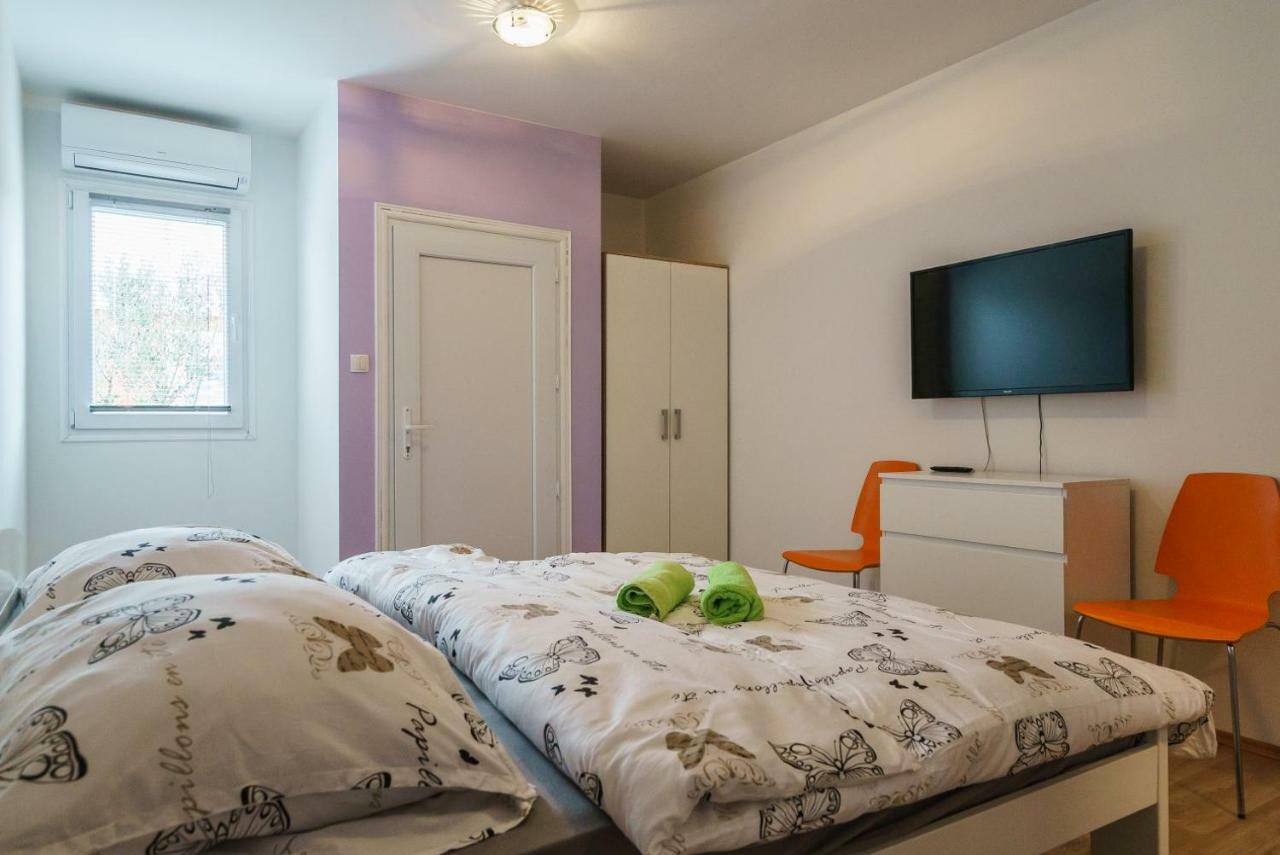 Apartmani Stobrec สปลิท ภายนอก รูปภาพ