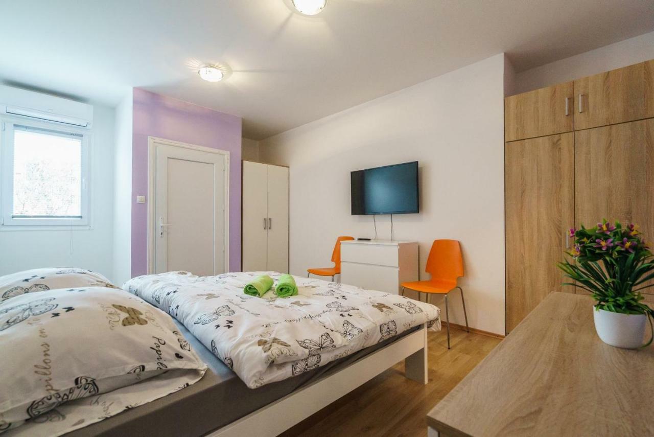 Apartmani Stobrec สปลิท ภายนอก รูปภาพ