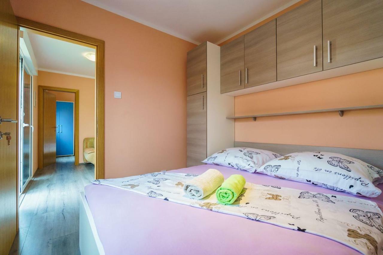 Apartmani Stobrec สปลิท ภายนอก รูปภาพ