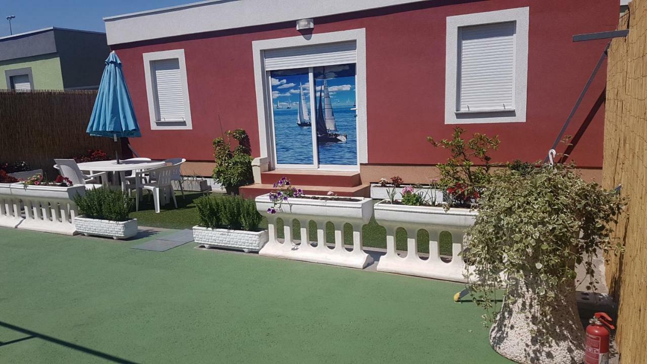 Apartmani Stobrec สปลิท ภายนอก รูปภาพ