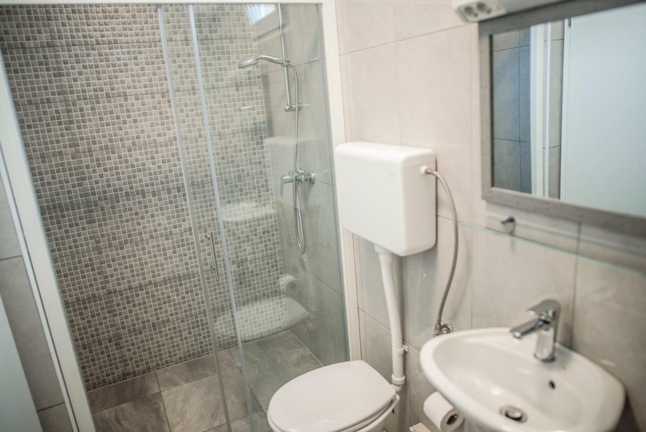 Apartmani Stobrec สปลิท ภายนอก รูปภาพ
