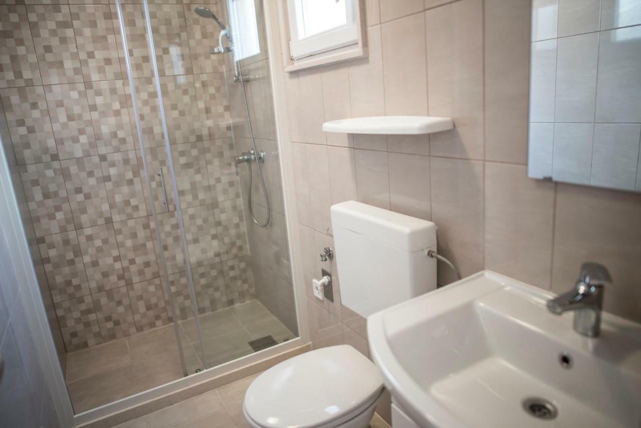 Apartmani Stobrec สปลิท ภายนอก รูปภาพ